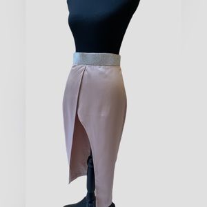 Meshki size small skirt